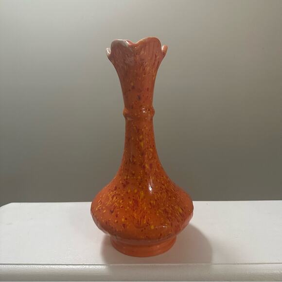 Vintage 1974 Handmade Ceramic Vase w/Handle Orange w/Yellow Red Specks 12” tall - Picture 6 of 9